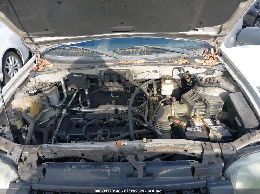 2005 Ford Escape Xls VIN: 1FMYU02Z05KD85831 Lot: 39773148