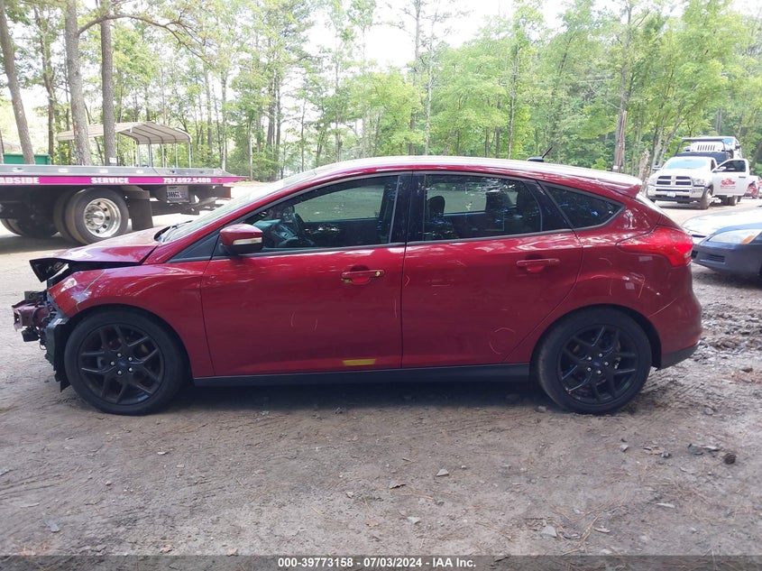 2016 Ford Focus Se VIN: 1FADP3K22GL310727 Lot: 39773158