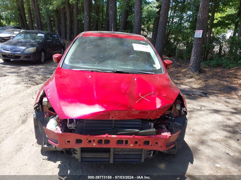 2016 Ford Focus Se VIN: 1FADP3K22GL310727 Lot: 39773158