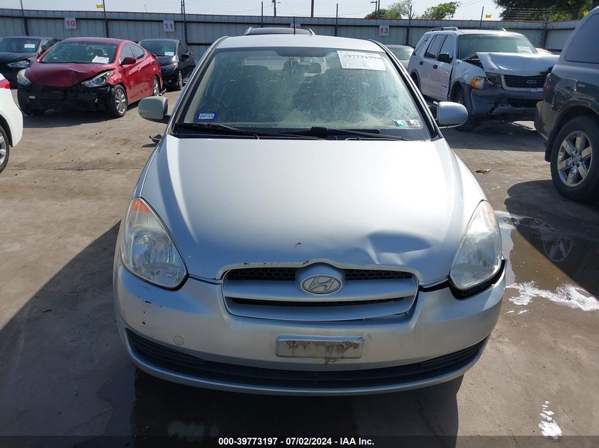 2011 Hyundai Accent Gs VIN: KMHCM3AC1BU207208 Lot: 39773197