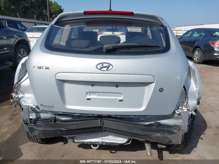 2011 Hyundai Accent Gs VIN: KMHCM3AC1BU207208 Lot: 39773197