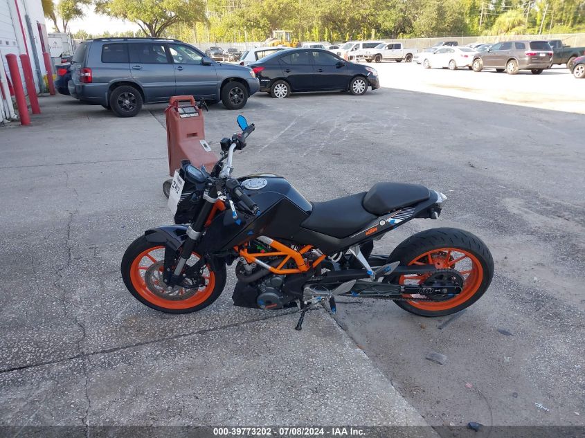 2016 Ktm Rc 390 VIN: MD2JGJ401GC272883 Lot: 39773202