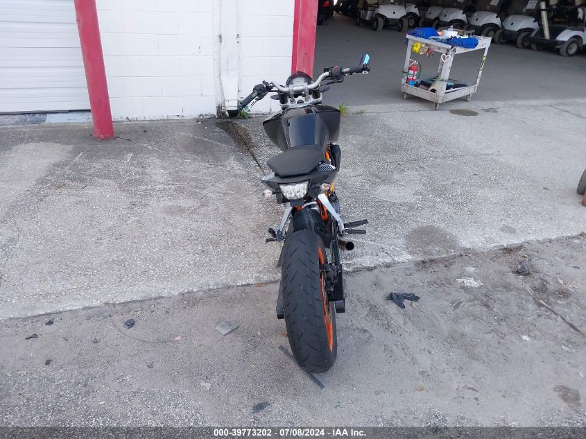 2016 Ktm Rc 390 VIN: MD2JGJ401GC272883 Lot: 39773202