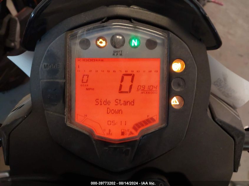 2016 Ktm Rc 390 VIN: MD2JGJ401GC272883 Lot: 39773202