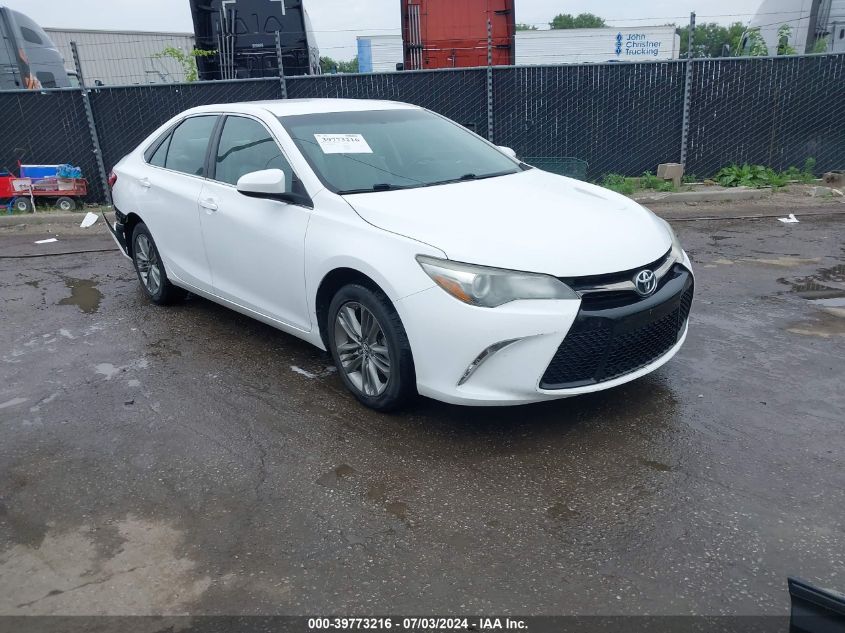 4T1BF1FK2GU554354 2016 TOYOTA CAMRY - Image 1