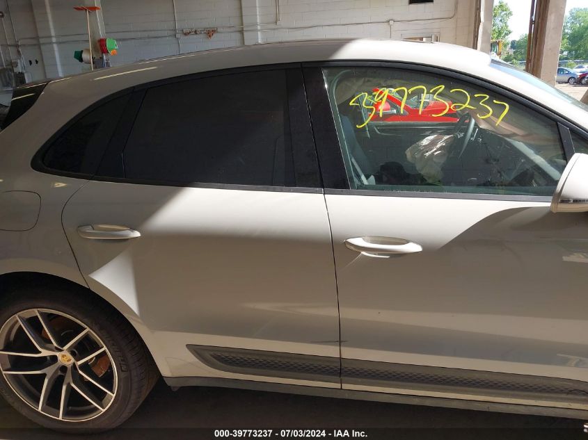 2022 Porsche Macan VIN: WP1AA2A54NLB06544 Lot: 39773237