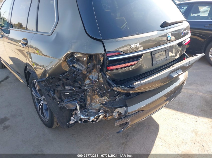 VIN: 5UX33EM07R9T85513 2024 BMW X7 M60I