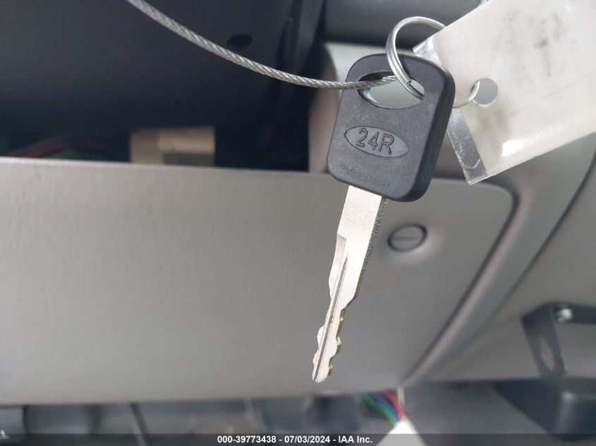 1999 Ford F-350 Srw Super Duty VIN: 1FTSX31FXXEB54950 Lot: 39773438