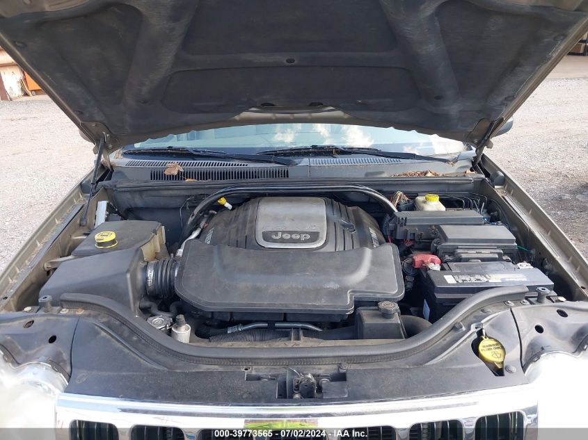 2005 Jeep Grand Cherokee Limited VIN: 1J8HR58225C680221 Lot: 39773565