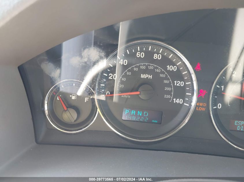 2005 Jeep Grand Cherokee Limited VIN: 1J8HR58225C680221 Lot: 39773565