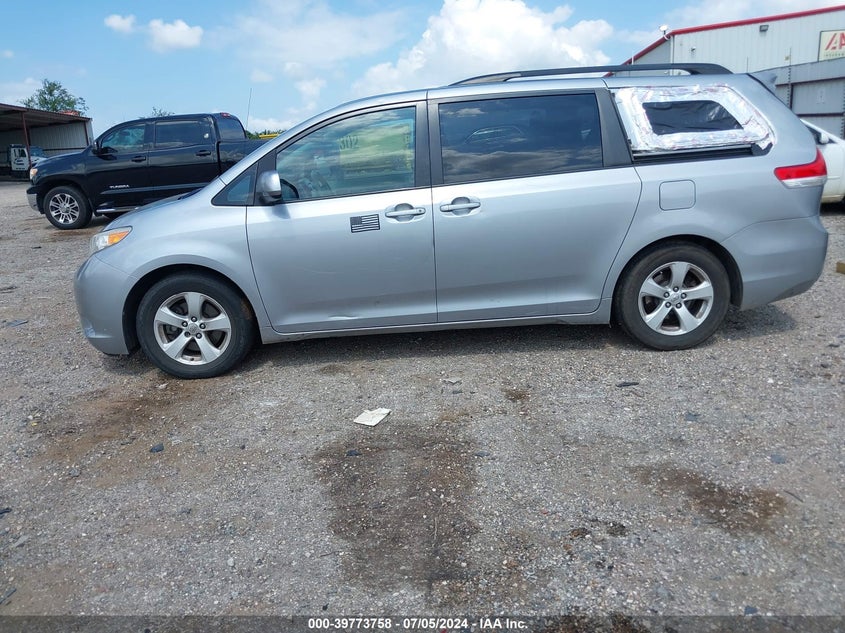 2011 Toyota Sienna Le V6 Auto Access Seat VIN: 5TDKK3DC4BS080170 Lot: 39773758