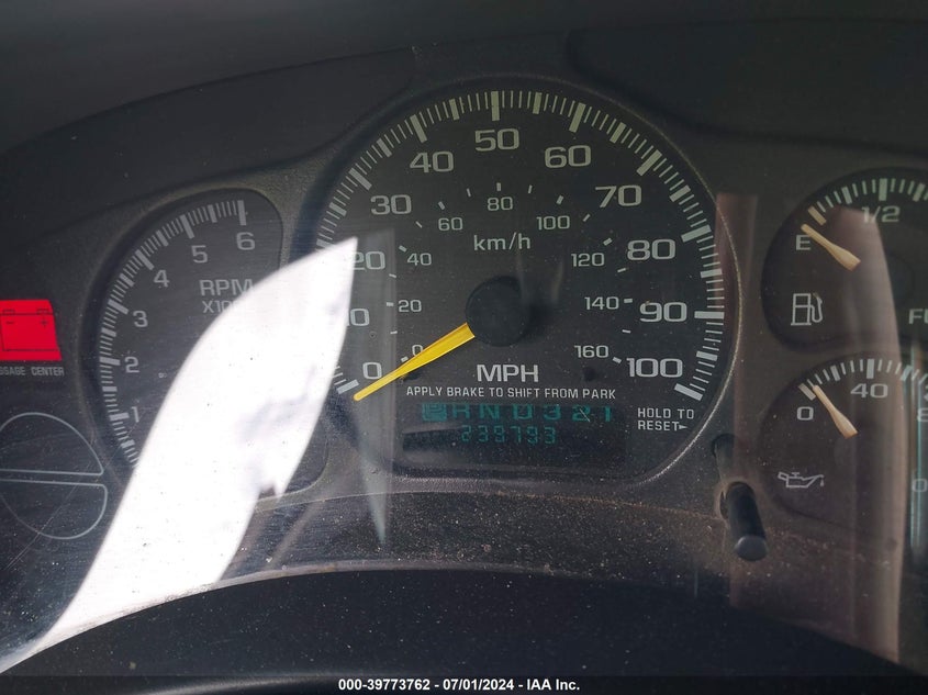 2000 Chevrolet Silverado 1500 Ls VIN: 1GCEK14T7YE328475 Lot: 39773762