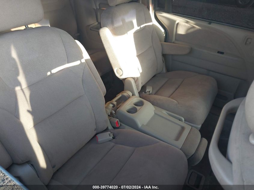 2007 Honda Odyssey Ex VIN: 5FNRL38477B098687 Lot: 39774020