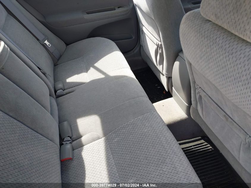 2004 Toyota Camry Le V6 VIN: 4T1BF32K04U065240 Lot: 39774029