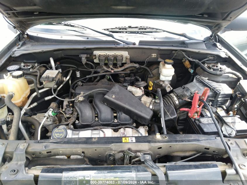 2005 Ford Escape Xlt VIN: 1FMYU93125KB10944 Lot: 39774083