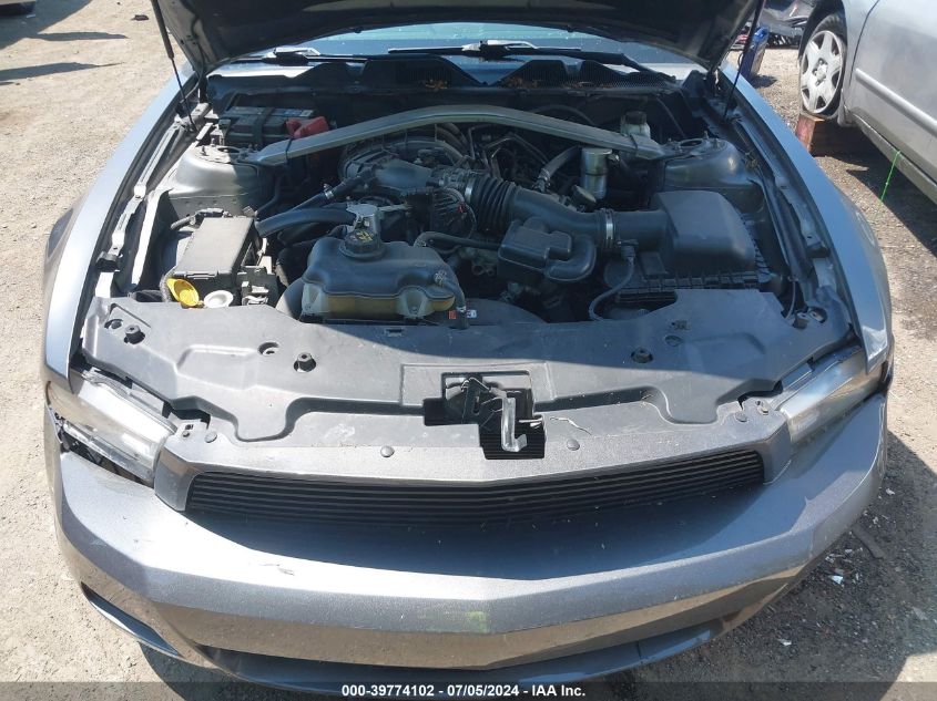 2011 Ford Mustang V6 Premium VIN: 1ZVBP8AM1B5122812 Lot: 39774102