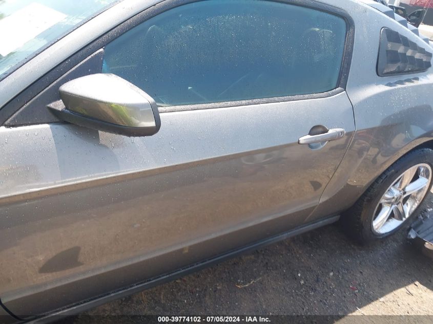 2011 Ford Mustang V6 Premium VIN: 1ZVBP8AM1B5122812 Lot: 39774102