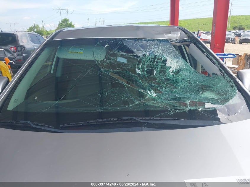 2016 Hyundai Santa Fe Sport 2.4L VIN: 5XYZTDLB1GG329104 Lot: 39774240