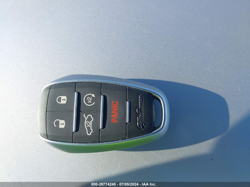 2020 Alfa Romeo Giulia Sport Rwd VIN: ZARFAMAN0L7637951 Lot: 39774245