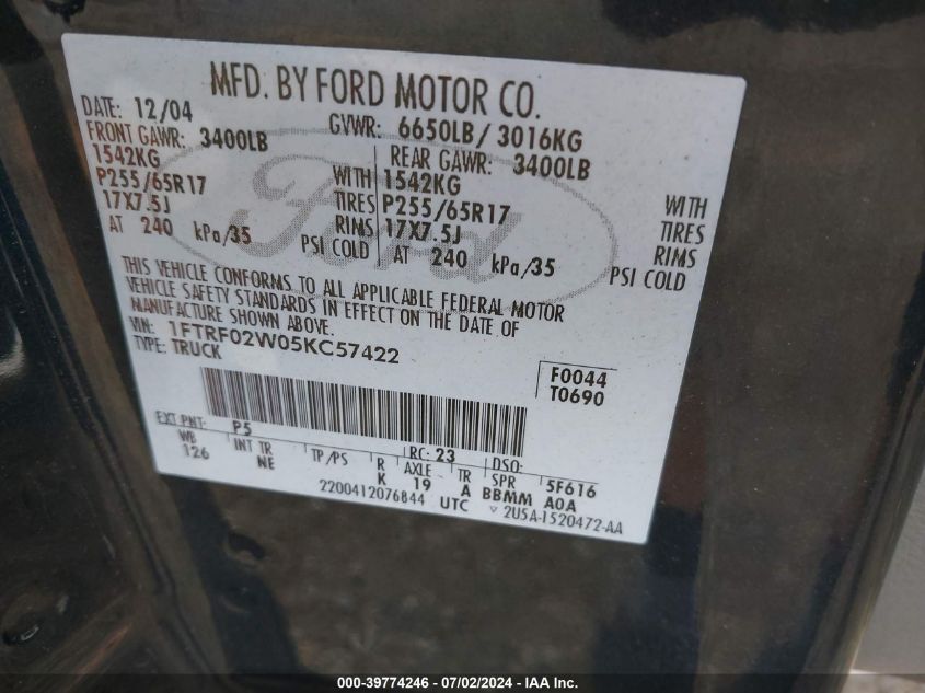 2005 Ford F-150 Stx/Xlt VIN: 1FTRF02W05KC57422 Lot: 39774246