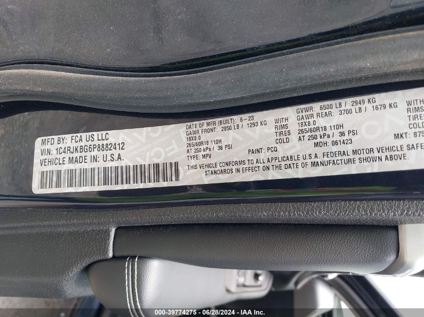 2023 Jeep Grand Cherokee L Limited 4X4 VIN: 1C4RJKBG6P8882412 Lot: 39774275