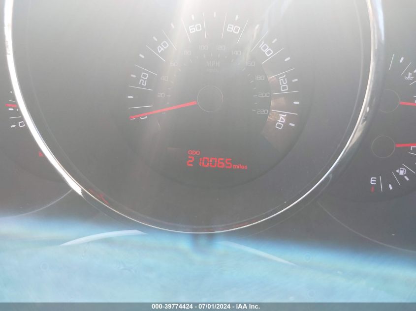 2011 Kia Soul + VIN: KNDJT2A26B7322997 Lot: 39774424