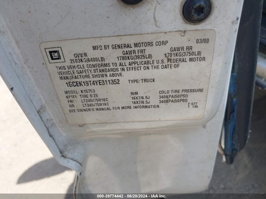 2000 Chevrolet Silverado 1500 Ls VIN: 1GCEK19T4YE311352 Lot: 39774442