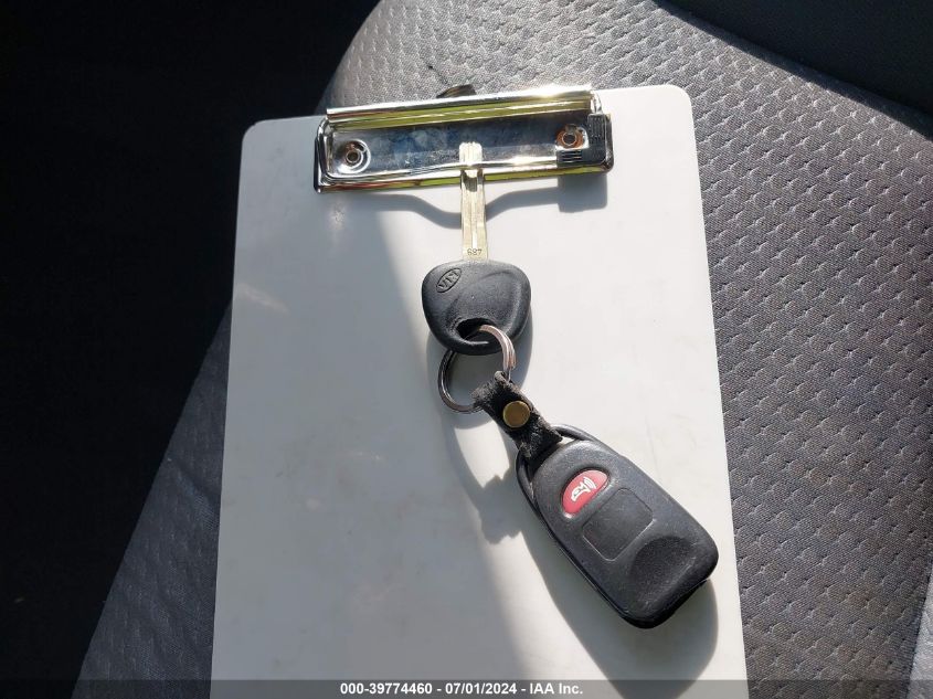 2012 Kia Sorento Lx VIN: 5XYKT4A65CG260581 Lot: 39774460