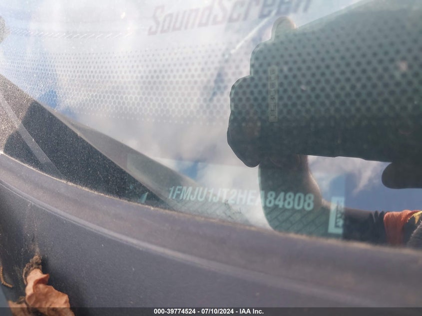 2017 Ford Expedition Xlt/King Ranch VIN: 1FMJU1JT2HEA84808 Lot: 39774524