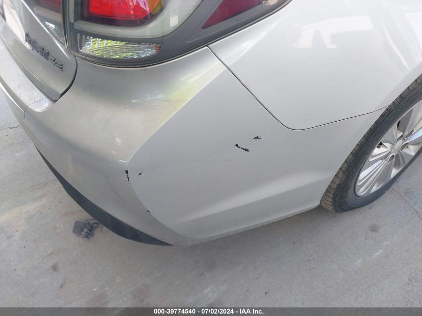 2017 Hyundai Sonata Hybrid Se VIN: KMHE24L11HA046997 Lot: 39774540