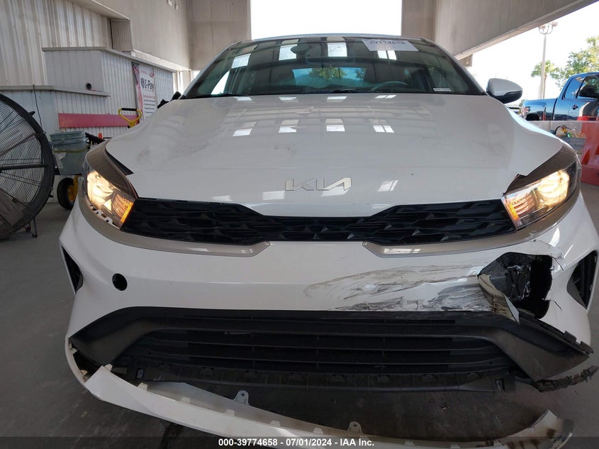 2023 KIA FORTE LX/LXS - 3KPF24AD7PE564646