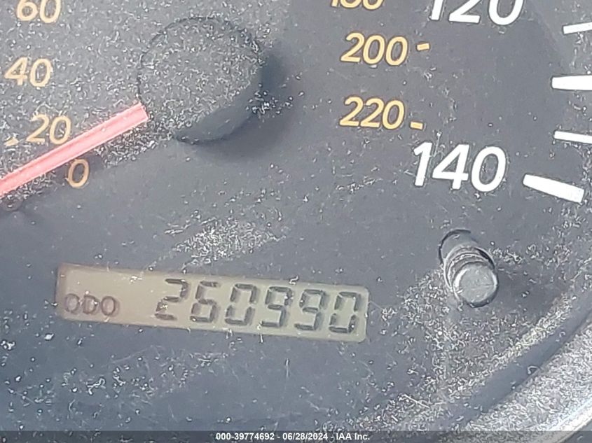 2001 Toyota Highlander V6 VIN: JTEHF21A810005237 Lot: 39774692