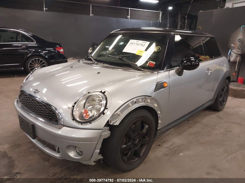 2008 Mini Cooper VIN: WMWMF33548TT66429 Lot: 39774792