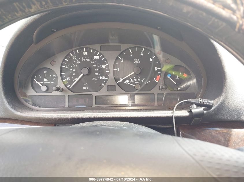 2004 BMW 325I VIN: WBAEV33474KR27933 Lot: 39774842