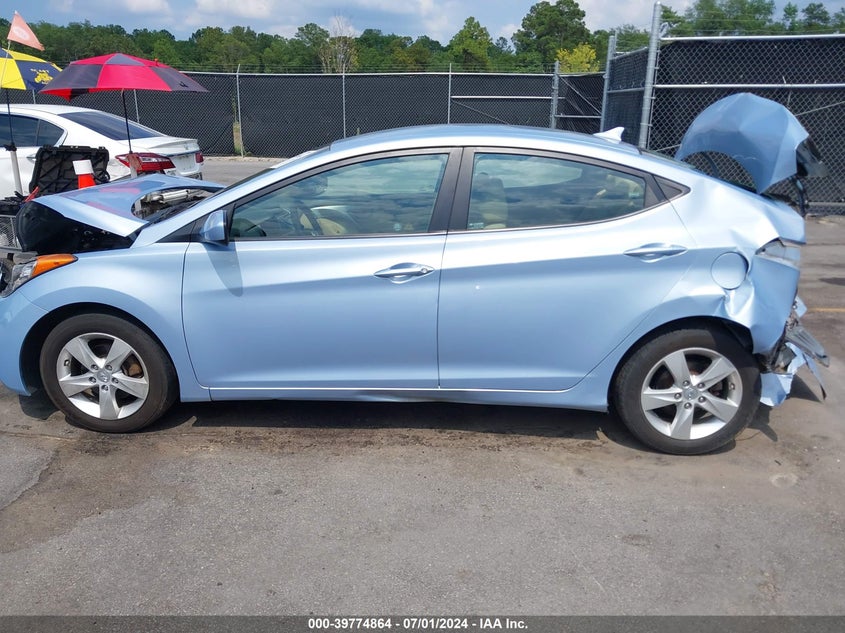 2012 Hyundai Elantra Gls (Ulsan Plant) VIN: KMHDH4AE4CU176697 Lot: 39774864