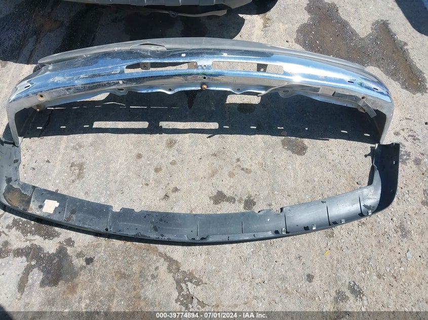 2001 Chevrolet Silverado 1500 Ls VIN: 2GCEC19T811329048 Lot: 39774894