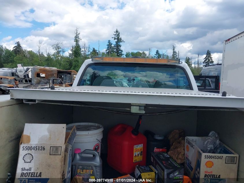 2005 Ford F-350 Xl/Xlt VIN: 1FDWF305X5EB57983 Lot: 39774910