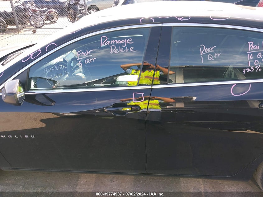 2022 CHEVROLET MALIBU LT - 1G1ZD5ST8NF119394