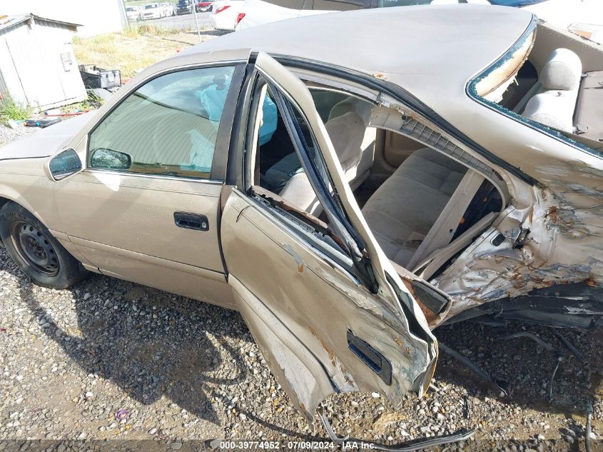 2000 Toyota Camry Ce VIN: 4T1BG22K1YU617874 Lot: 39774952