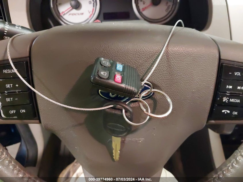 2009 Ford Focus Se VIN: 1FAHP35N89W200886 Lot: 39774960