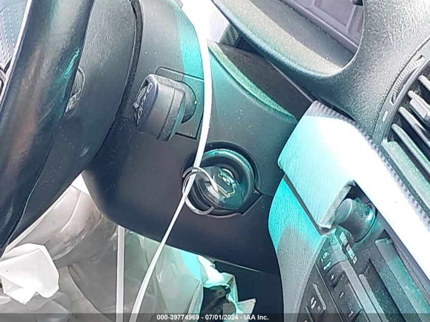 2002 BMW 330Xi VIN: WBAEW53422PG19449 Lot: 39774969