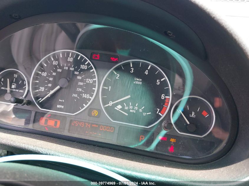 2002 BMW 330Xi VIN: WBAEW53422PG19449 Lot: 39774969