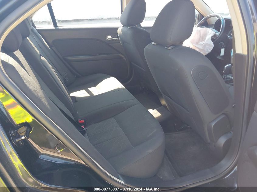 2010 Mercury Milan VIN: 3MEHM0HA8AR641997 Lot: 39775037