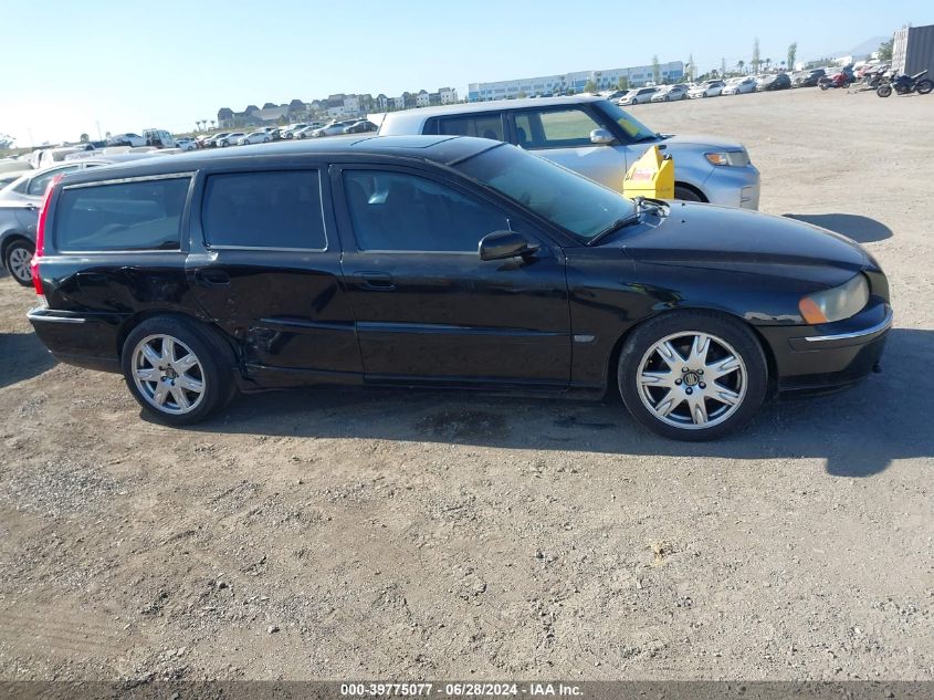 2005 Volvo V70 2.5T VIN: YV1SW592852491156 Lot: 39775077