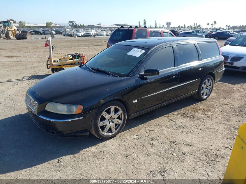 2005 Volvo V70 2.5T VIN: YV1SW592852491156 Lot: 39775077