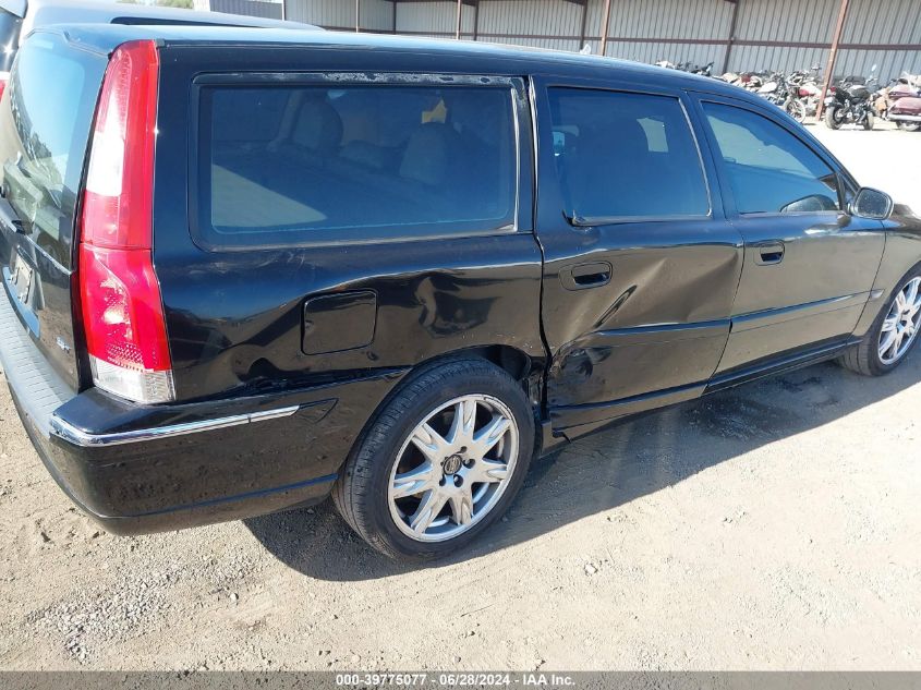 2005 Volvo V70 2.5T VIN: YV1SW592852491156 Lot: 39775077