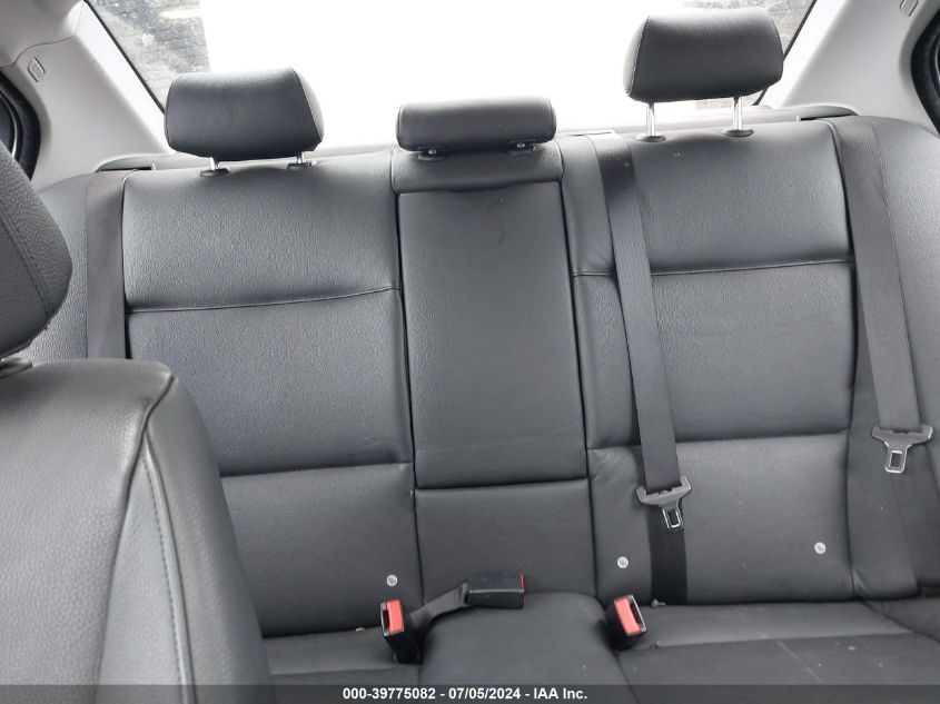 2007 BMW 328I VIN: WBAVA33587KX71233 Lot: 39775082