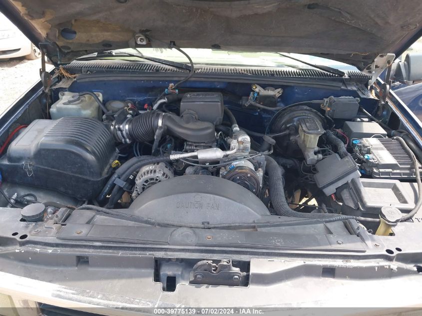 1997 Chevrolet Suburban 1500 VIN: 3GNFK16R8VG104939 Lot: 39775139