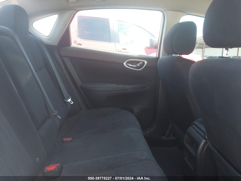 2016 Nissan Sentra Fe+ S/S/Sl/Sr/Sv VIN: 3N1AB7AP4GL670010 Lot: 39775227