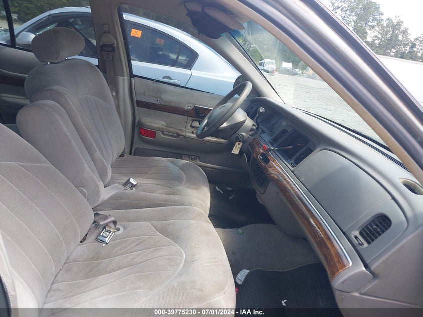 1999 Mercury Grand Marquis Gs VIN: 2MEFM74W8XX630381 Lot: 39775230